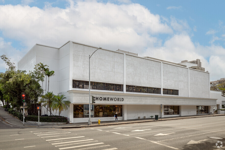 702 S Beretania St, Honolulu, HI à louer - Photo de l’immeuble – Image 2 sur 8