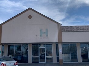 5804-5814 NW 63rd St, Oklahoma City, OK à louer Photo de l’immeuble– Image 1 sur 6