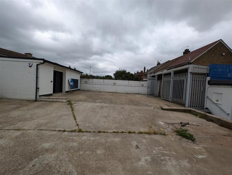 17 High St, Northfleet à louer - Photo de l’immeuble – Image 3 sur 5