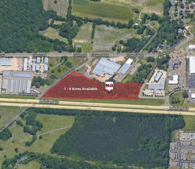 Lakeland Dr, Flowood, MS à vendre - Photo de l’immeuble – Image 1 sur 3