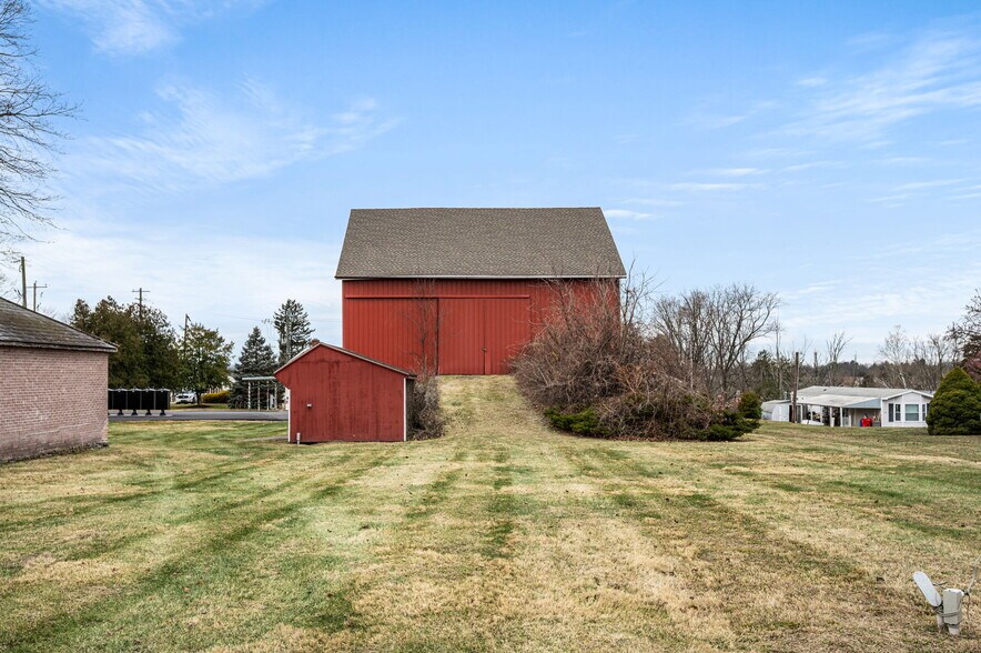 2933 High st, Pottstown, PA à vendre - Photo principale – Image 1 sur 6