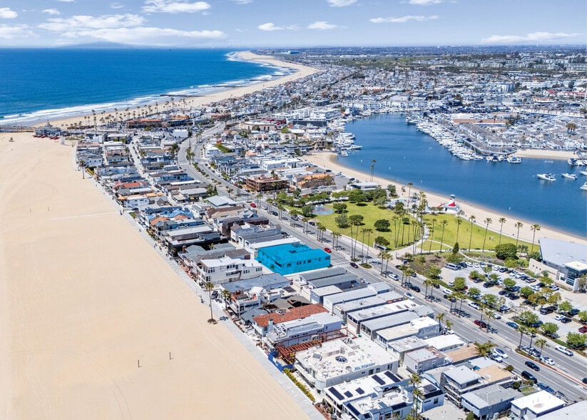 1701-1703 W Balboa Blvd, Newport Beach, CA à vendre - Photo principale – Image 2 sur 10