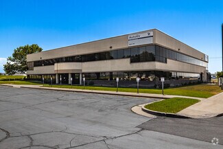 Former Autoliv R&D Facility - Local industriel/logistique