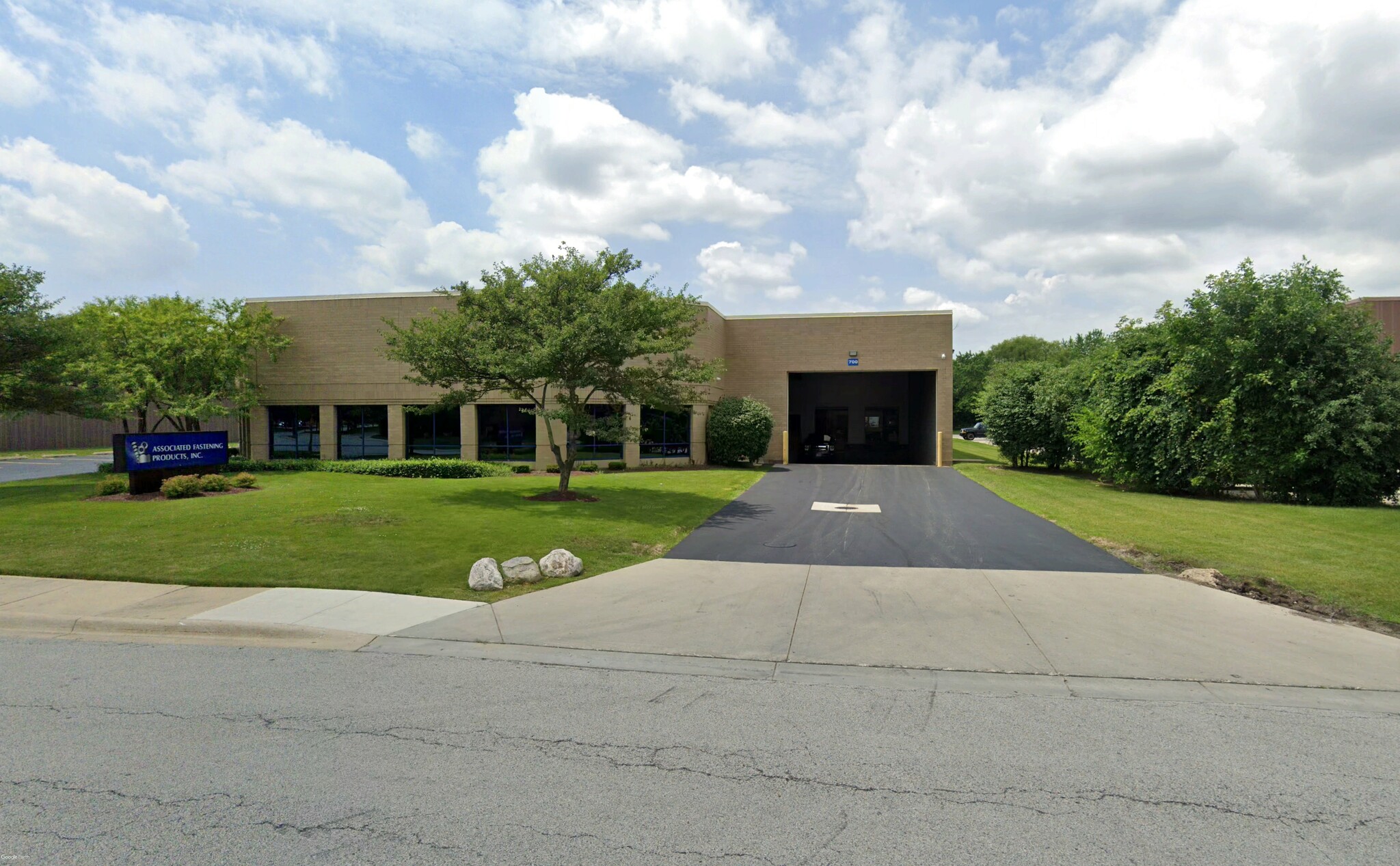 700 Hilltop Dr, Itasca, IL à vendre Photo de l’immeuble– Image 1 sur 4