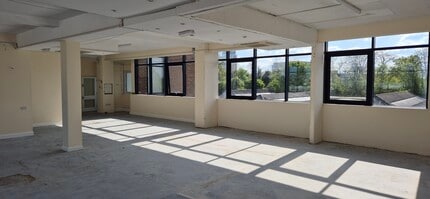 185 Park Ave, Londres à louer Photo intérieure– Image 2 sur 7