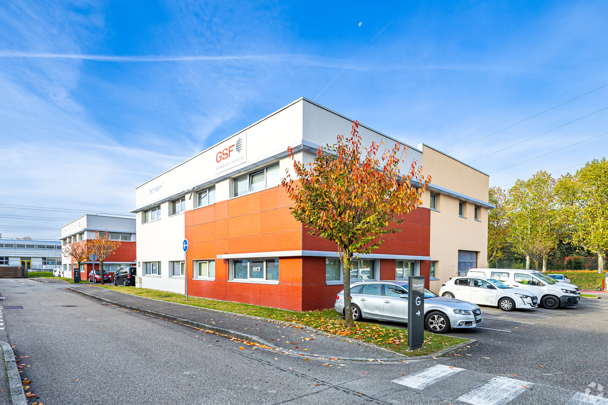 50 Rue Jean Zay, Saint-Priest à louer Photo principale– Image 1 sur 83