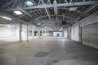 Plus de détails pour 12510 Columbia Way, Downey, CA - Industriel/Logistique à louer