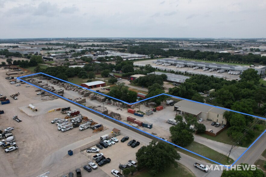 3334 Hardrock Rd, Grand Prairie, TX à louer - Photo de l’immeuble – Image 1 sur 2