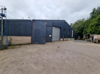 Plus de détails pour Usk, Llantrisant - Industriel/Logistique à louer