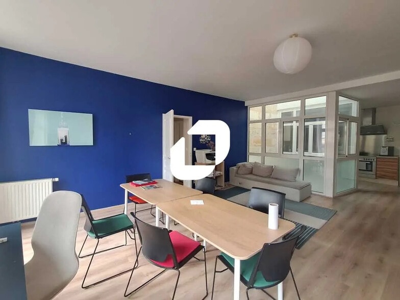 Bureau dans Bordeaux à louer - Photo de l’immeuble – Image 1 sur 11