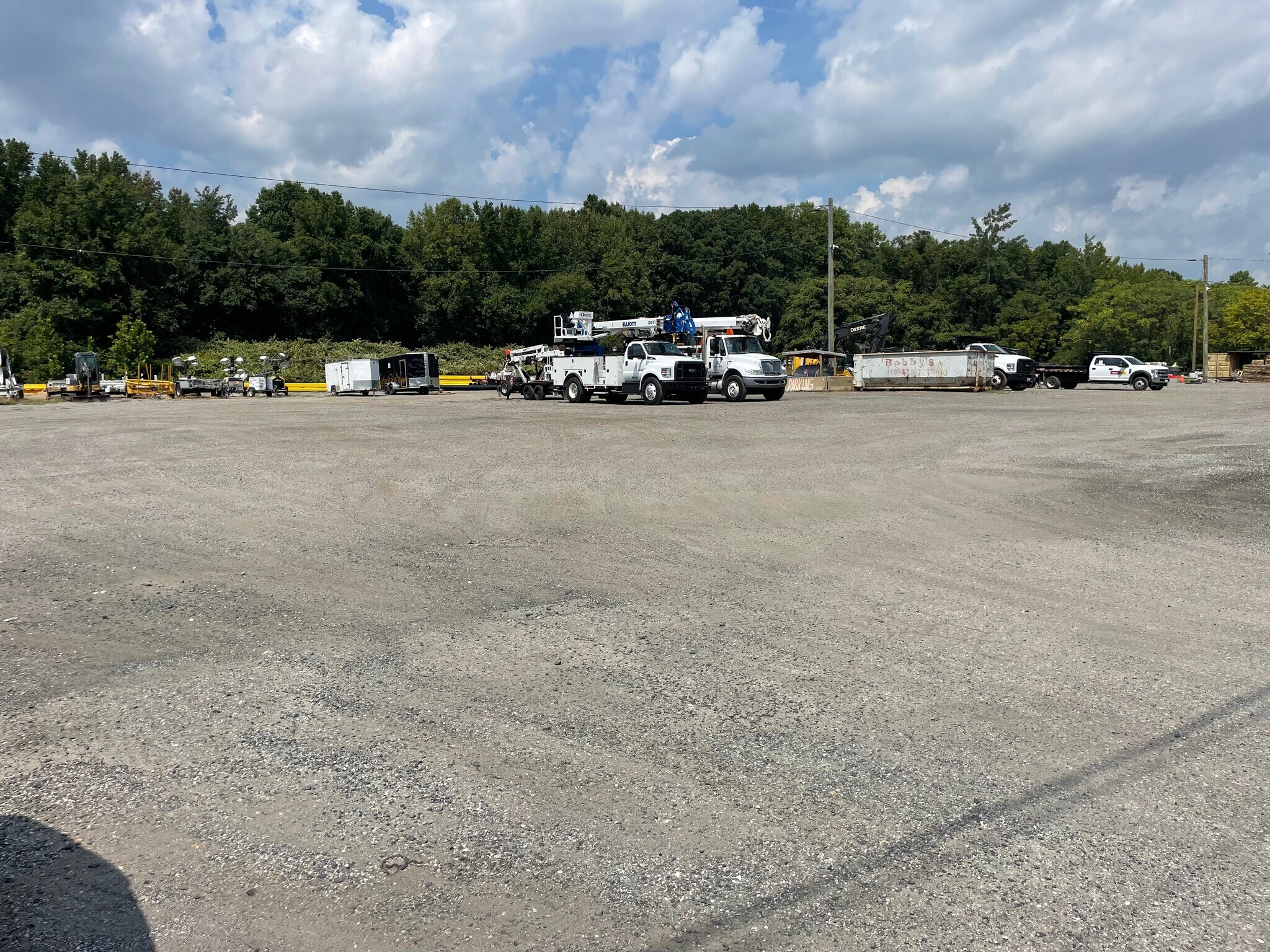 9104 Pulaski Hwy, Middle River, MD à louer Photo de l’immeuble– Image 1 sur 2