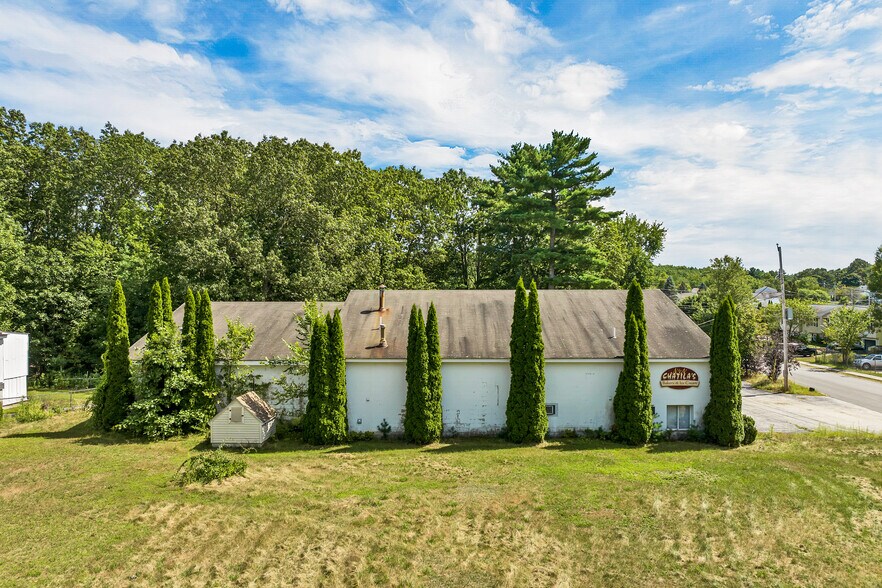 22 Kendall Pond Rd, Derry, NH à vendre - Photo de l’immeuble – Image 3 sur 29