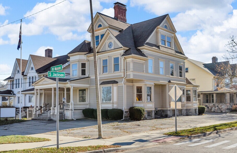 601 S Jackson St, Jackson, MI à vendre - Photo de l’immeuble – Image 2 sur 53