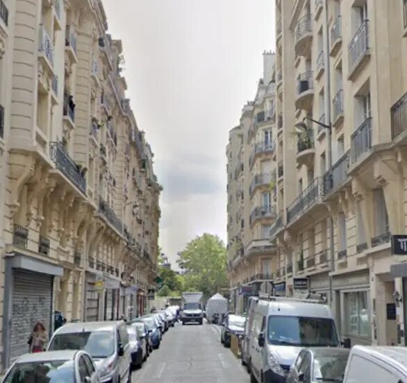 Local commercial dans Paris à louer - Photo de l’immeuble – Image 1 sur 3