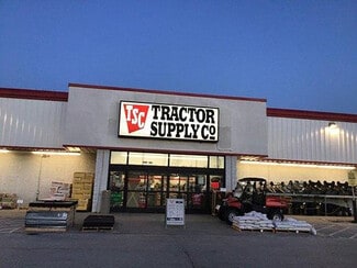 Plus de détails pour 2400 N 4th St, Red Oak, IA - Local commercial à vendre