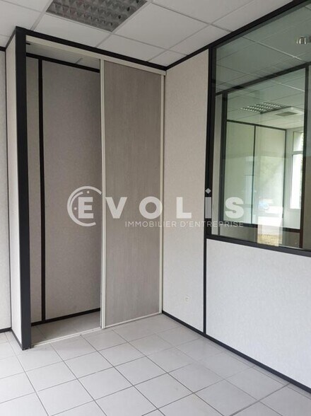 65 Allée Des Combes, Blyes à louer - Photo intérieure – Image 2 sur 22