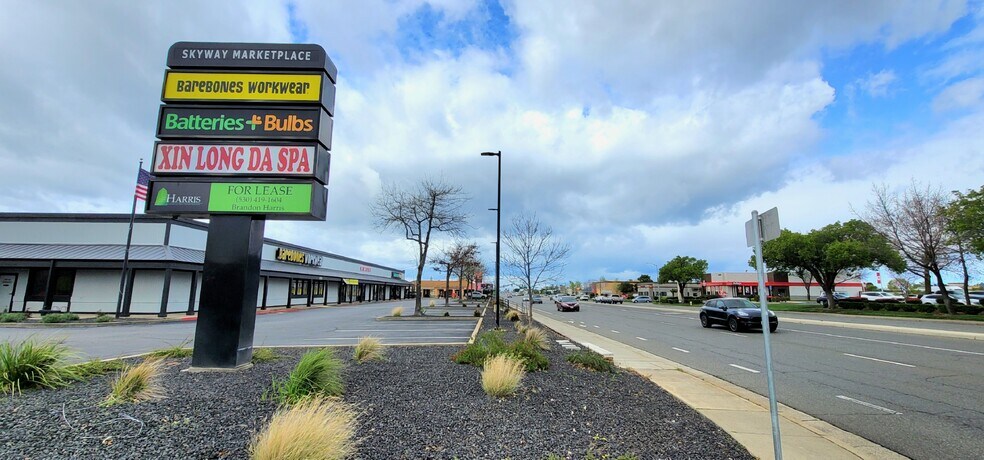 2500 Zanella Way, Chico, CA à vendre - Photo de l’immeuble – Image 2 sur 8