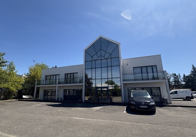 Plus de détails pour Bureau à vendre
