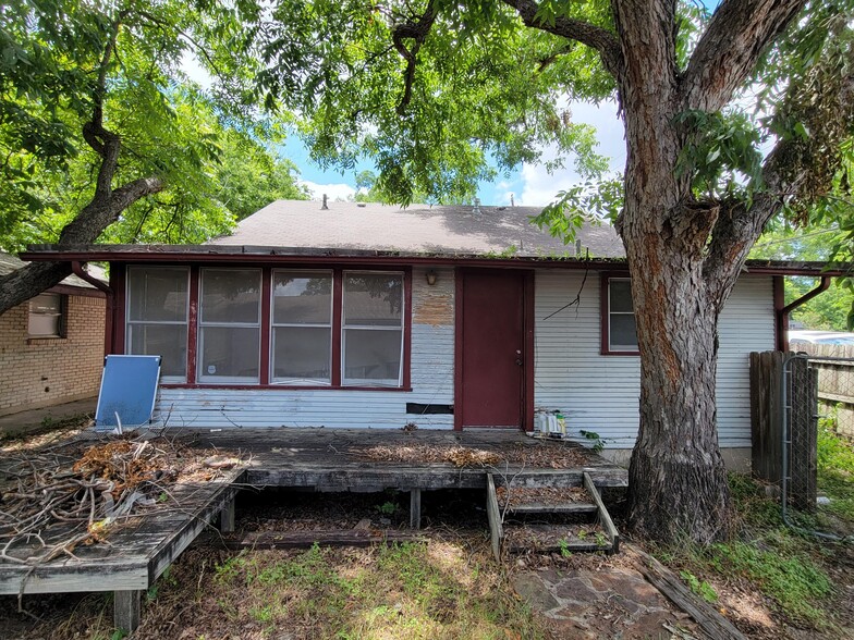 4625 Depew Ave, Austin, TX à vendre - Photo de l’immeuble – Image 3 sur 9