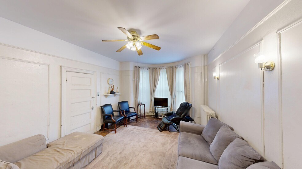 900 Brooklyn Ave, Brooklyn, NY à vendre - Photo intérieure – Image 2 sur 26