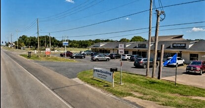 520 N Broadway St, Joshua, TX à louer Photo intérieure– Image 2 sur 4