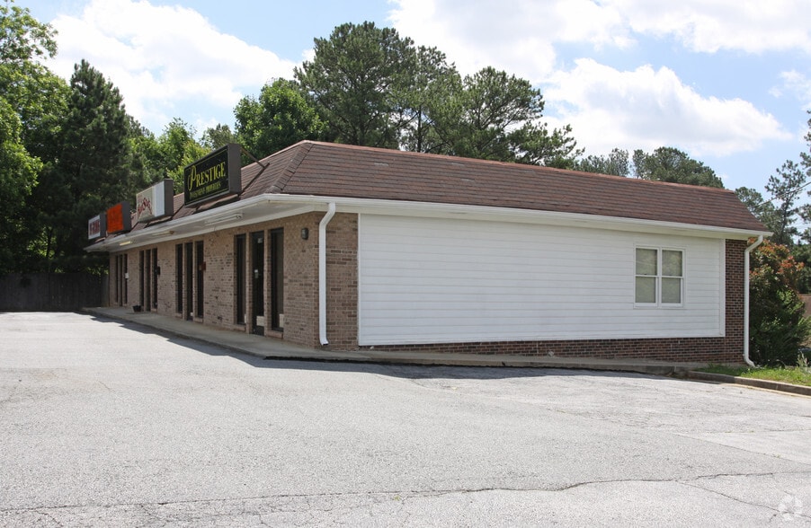 2634 Cindy Ln, Snellville, GA à vendre - Photo de l’immeuble – Image 2 sur 2