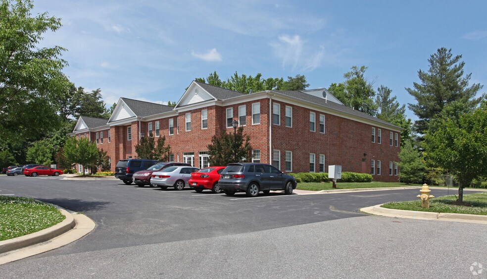3158 Braverton St, Edgewater, MD à louer - Photo principale – Image 1 sur 4