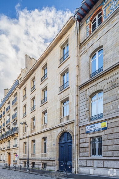 43 Rue Boissière, Paris à louer - Photo de l’immeuble – Image 2 sur 11