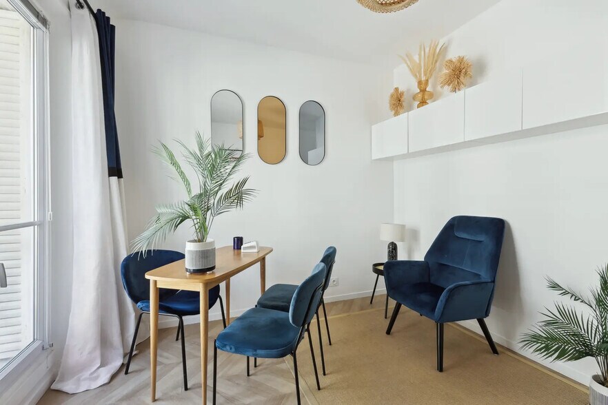 Bureau dans Paris à vendre - Photo de l’immeuble – Image 2 sur 14