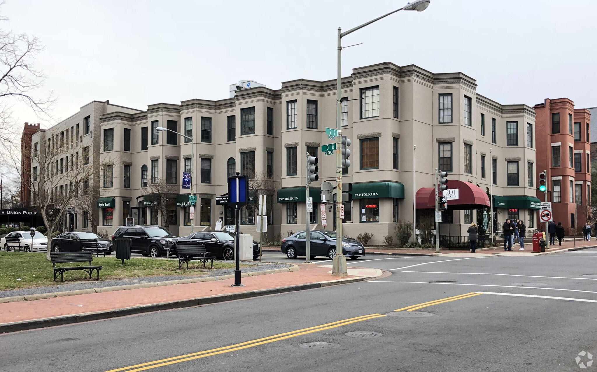 201 Massachusetts Ave NE, Washington, DC à louer Photo principale– Image 1 sur 75