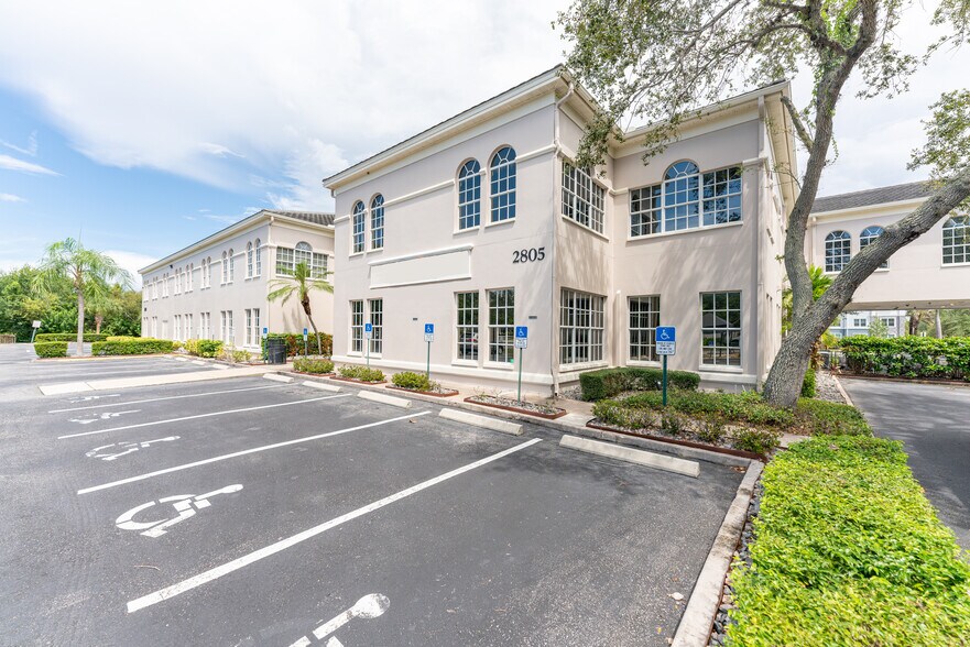 2801 Fruitville Rd, Sarasota, FL à vendre - Photo de l’immeuble – Image 2 sur 11