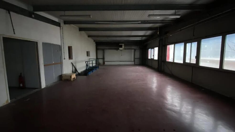 Industriel/Logistique dans Sartrouville à louer - Photo intérieure – Image 3 sur 4