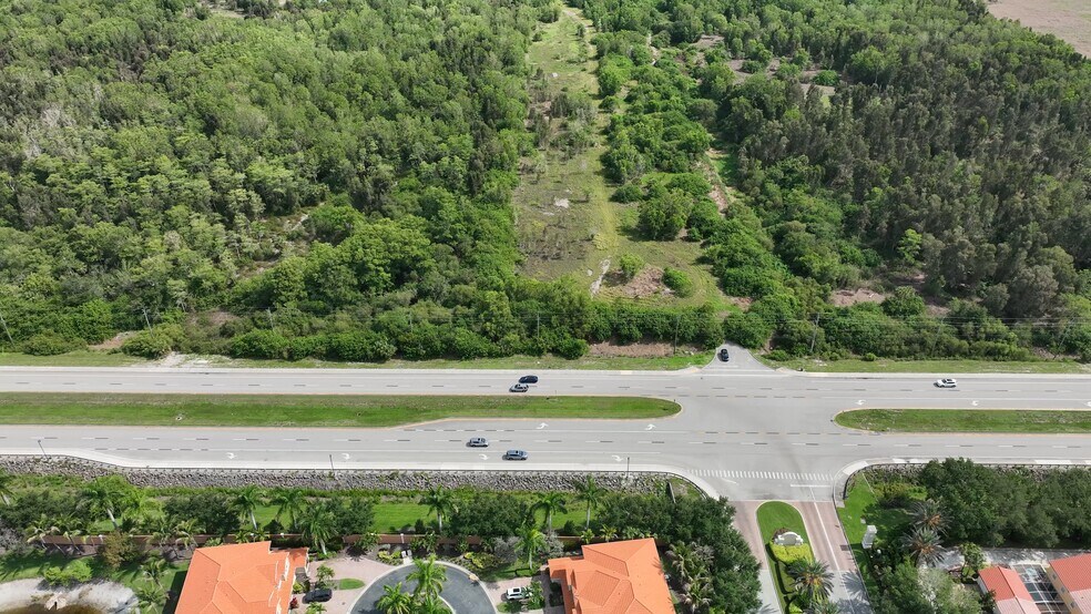 Bonita Beach SE rd, Bonita Springs, FL à vendre - Vidéo sur l’annonce professionnelle – Image 3 sur 6