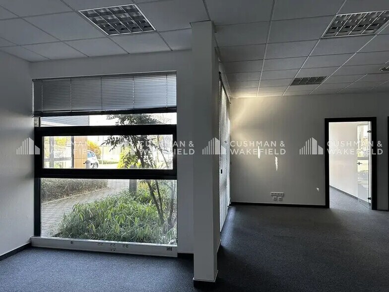 Bureau dans Schiltigheim à louer - Photo intérieure – Image 3 sur 12