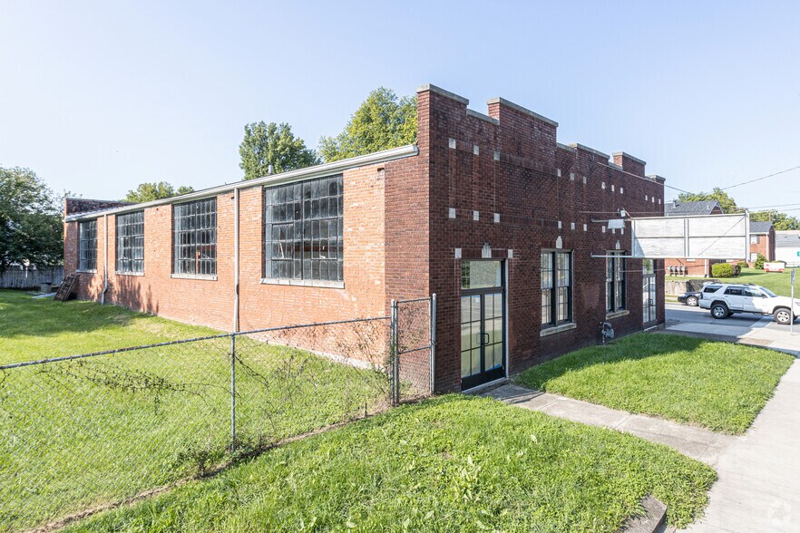 700 E Kentucky St, Louisville, KY à louer - Photo principale – Image 2 sur 20