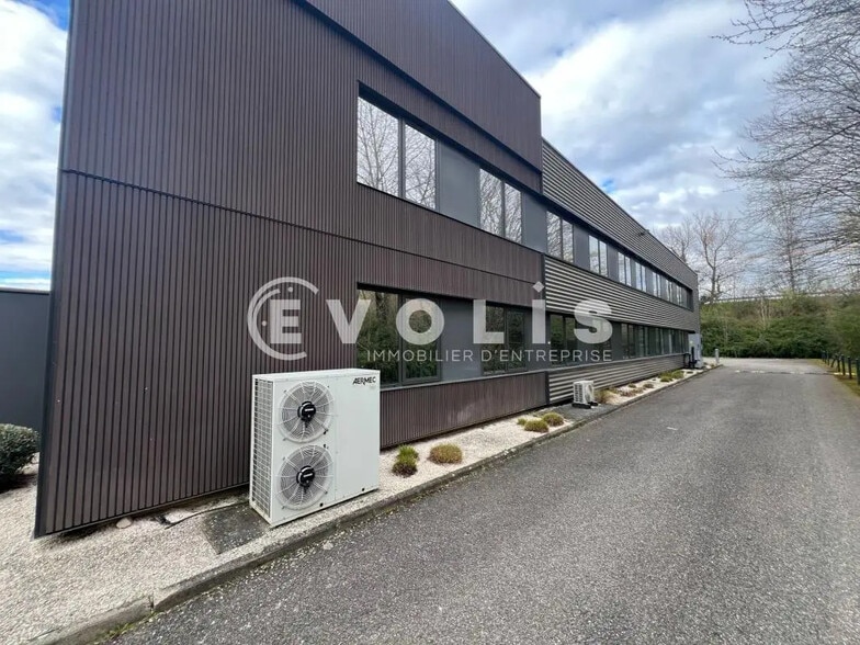 Bureau dans Dardilly à louer - Photo de l’immeuble – Image 2 sur 6