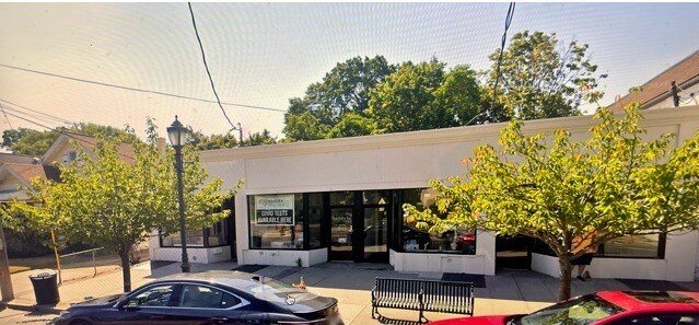 140-146 Hendrickson Ave, Lynbrook, NY à louer - Photo de l’immeuble – Image 2 sur 2