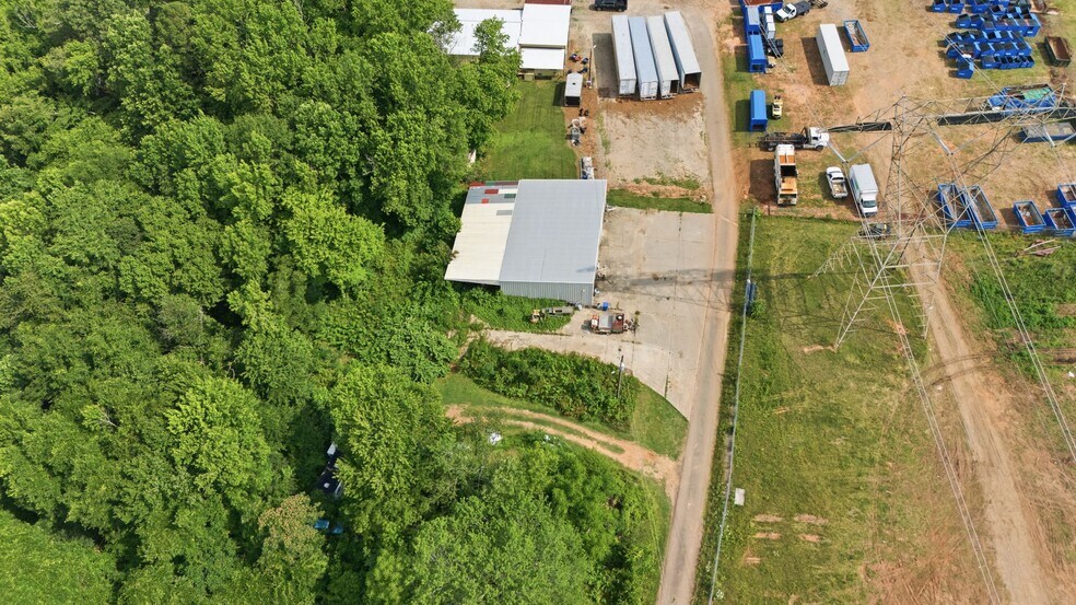 8167 Optimist Club Rd, Denver, NC à vendre - Photo de l’immeuble – Image 3 sur 23