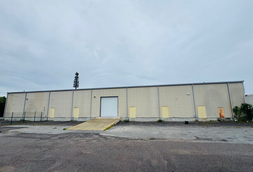 4700 Walgreen Rd, Jacksonville, FL à louer - Photo de l’immeuble – Image 3 sur 19