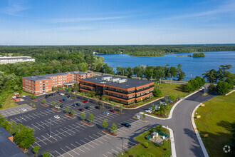 1 Lakeshore Ctr, Bridgewater, MA - VUE AÉRIENNE  vue de carte - Image1