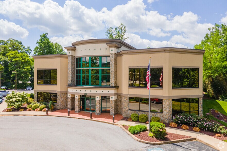 100 Arrandale Blvd, Exton, PA à louer - Photo de l’immeuble – Image 1 sur 13