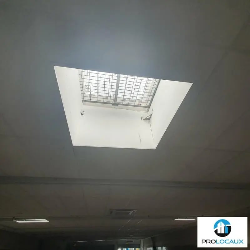 Local commercial dans Grenoble à louer Photo intérieure– Image 1 sur 6