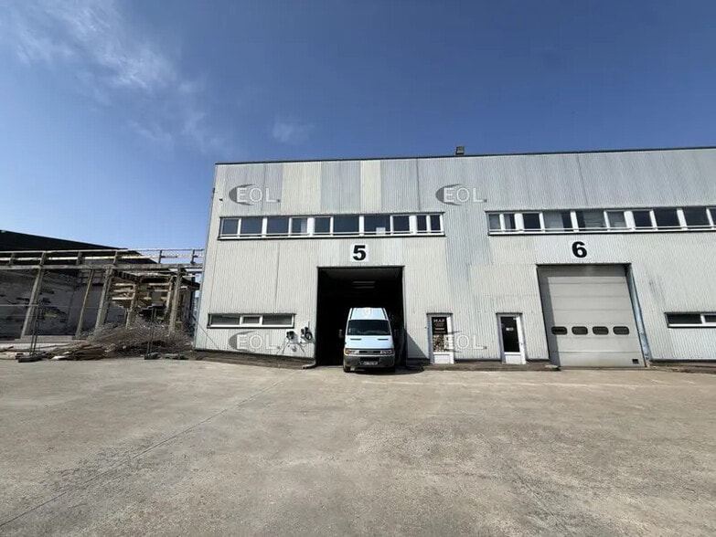 Industriel/Logistique dans Pontault-Combault à vendre - Photo de l’immeuble – Image 3 sur 20