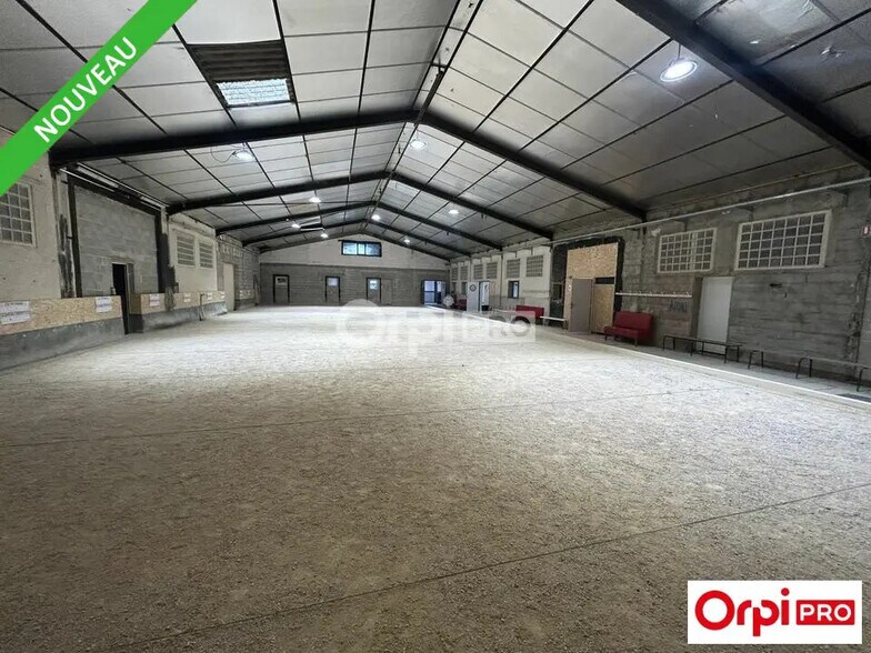 Local d'activités dans Bourg-de-Péage à vendre - Photo de l’immeuble – Image 3 sur 3