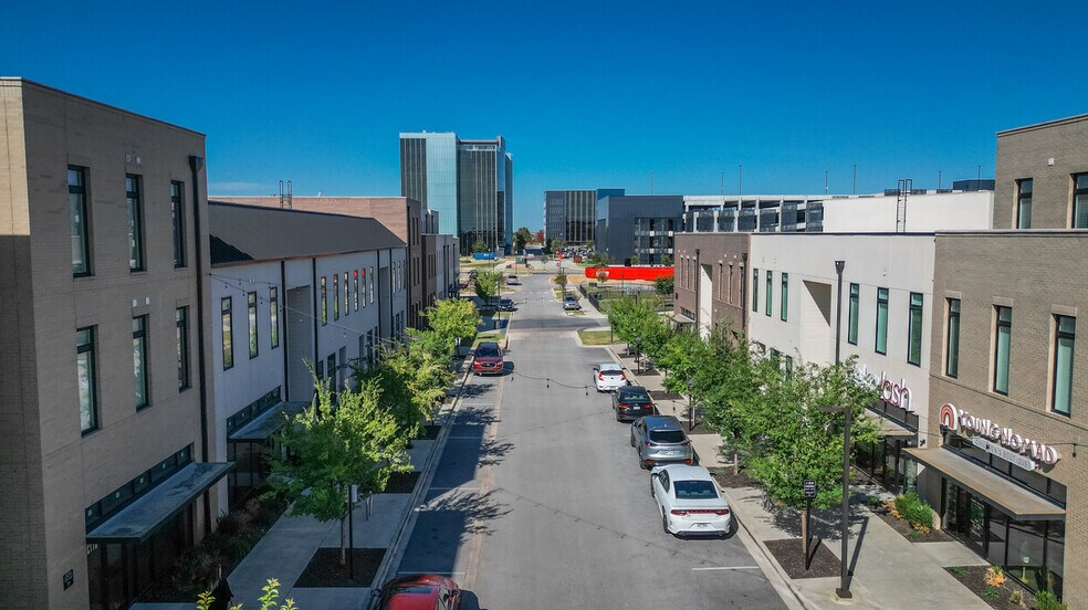 5100 W Park Dr, Rogers, AR à louer - Photo de l’immeuble – Image 2 sur 21