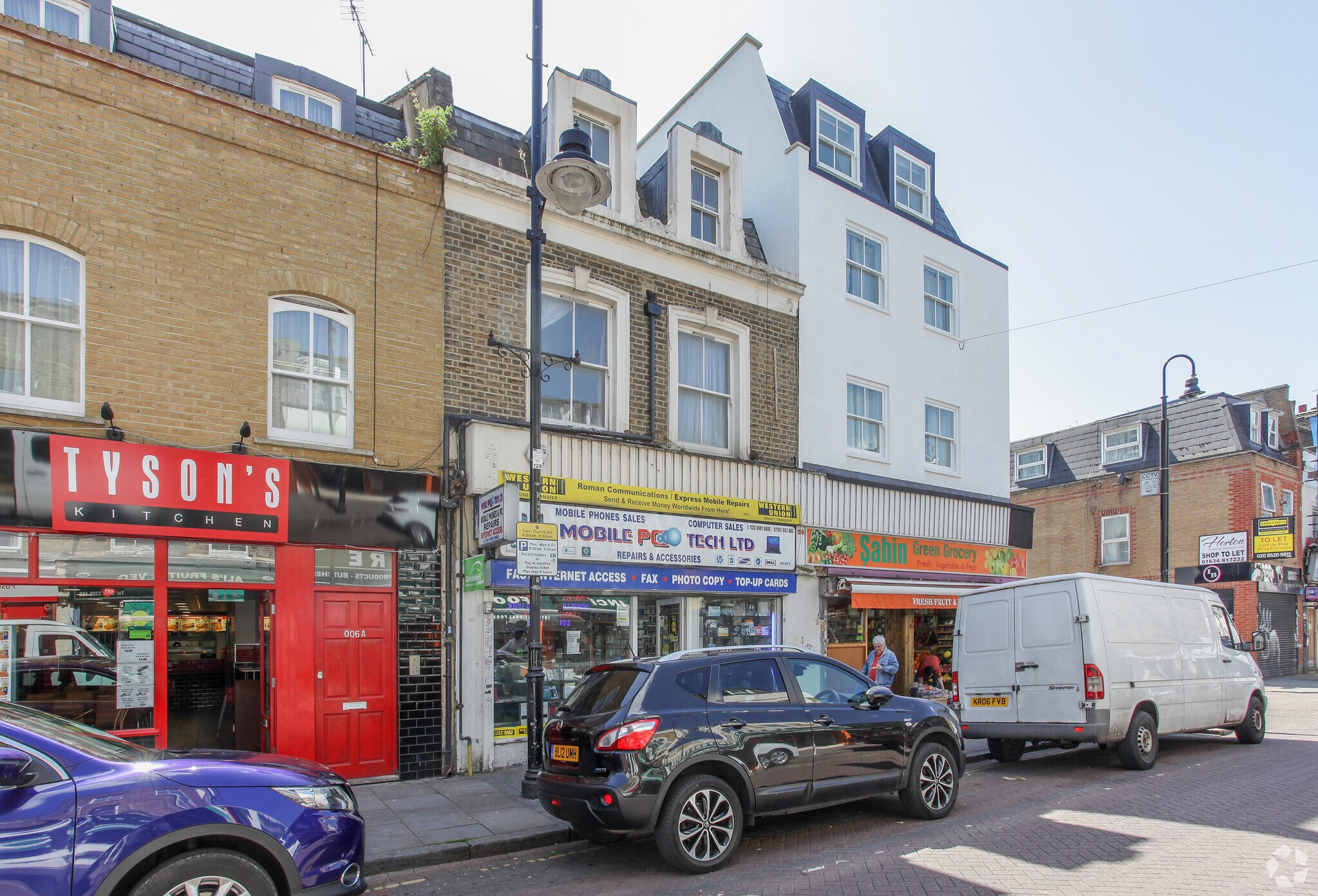 598 Roman Rd, Londres à vendre Photo principale– Image 1 sur 3