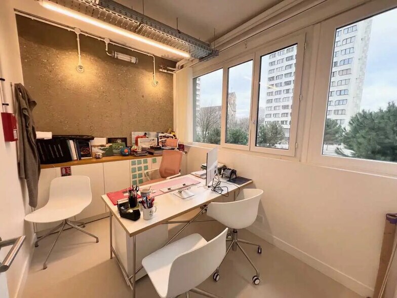Bureau dans Paris à vendre - Photo de l’immeuble – Image 2 sur 7