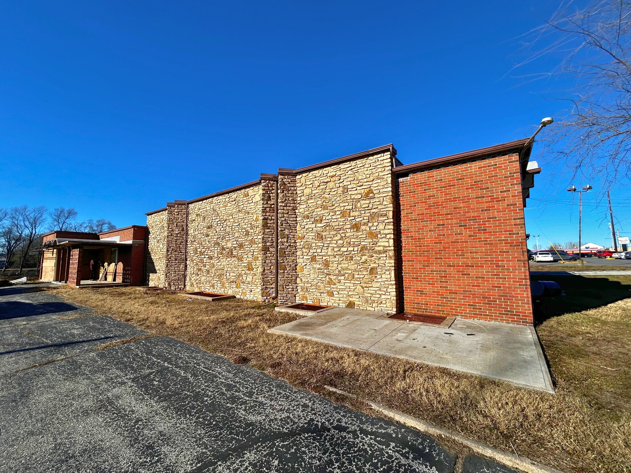 3516 Blue Ridge Cutoff, Kansas City, MO à vendre Photo principale– Image 1 sur 8