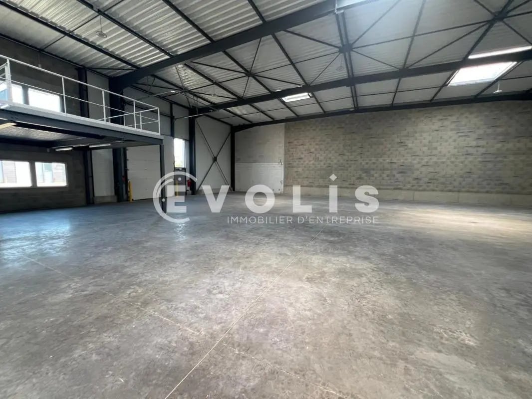 50 Rue Jean Zay, Saint-Priest à louer Photo de l’immeuble– Image 1 sur 13