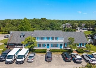 Plus de détails pour 258 Edgartown Vineyard Haven Rd, Edgartown, MA - Bureau à vendre
